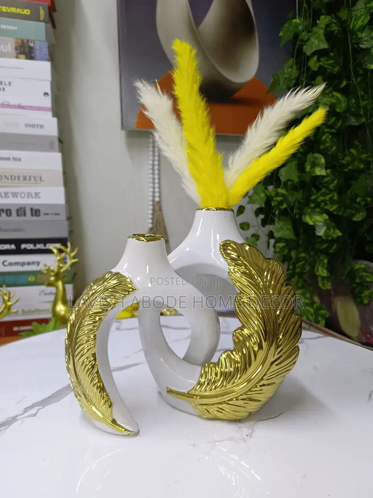White and Gold Interlocking Flower Vases