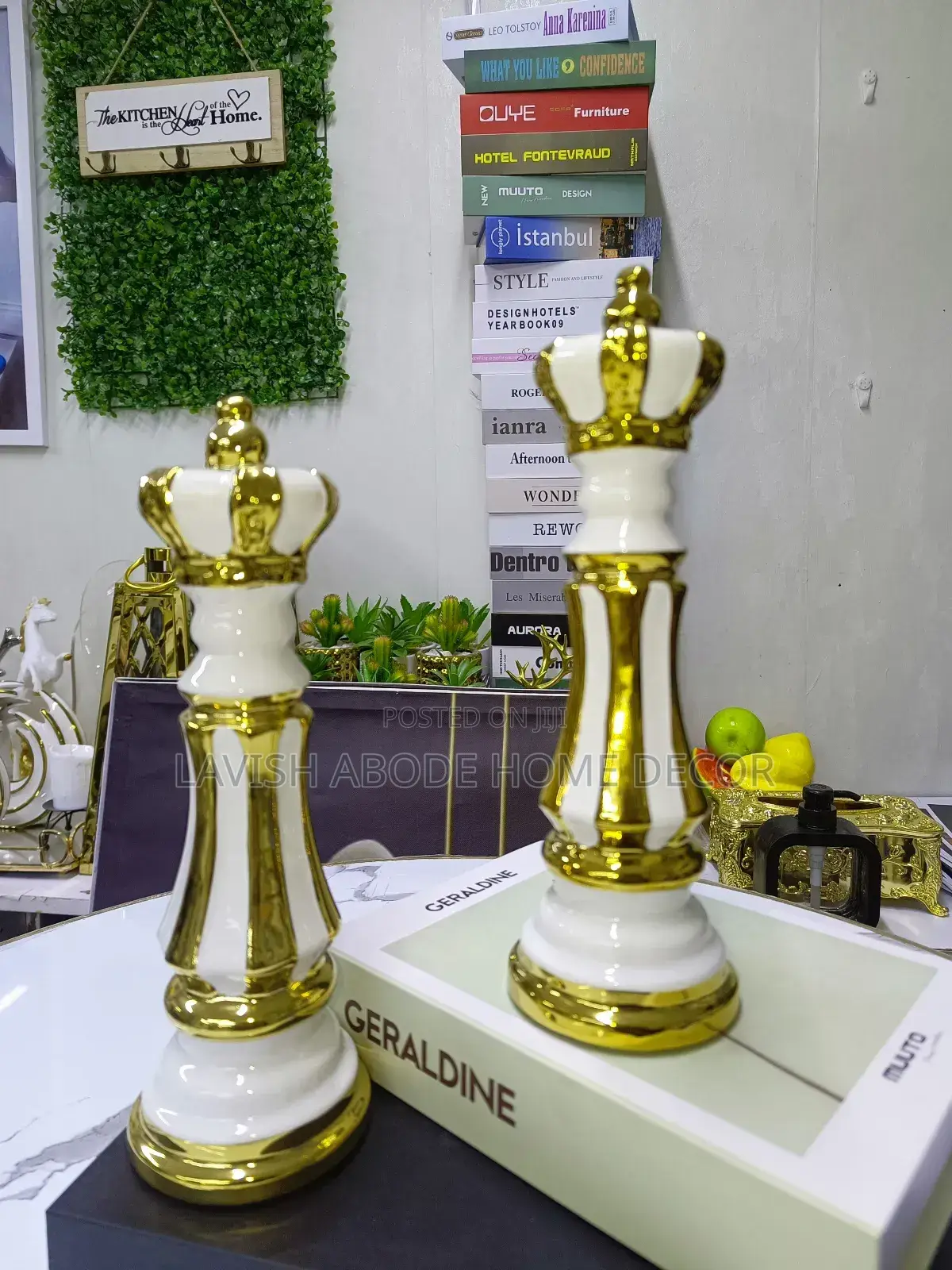 Chess King Sculpture Decor