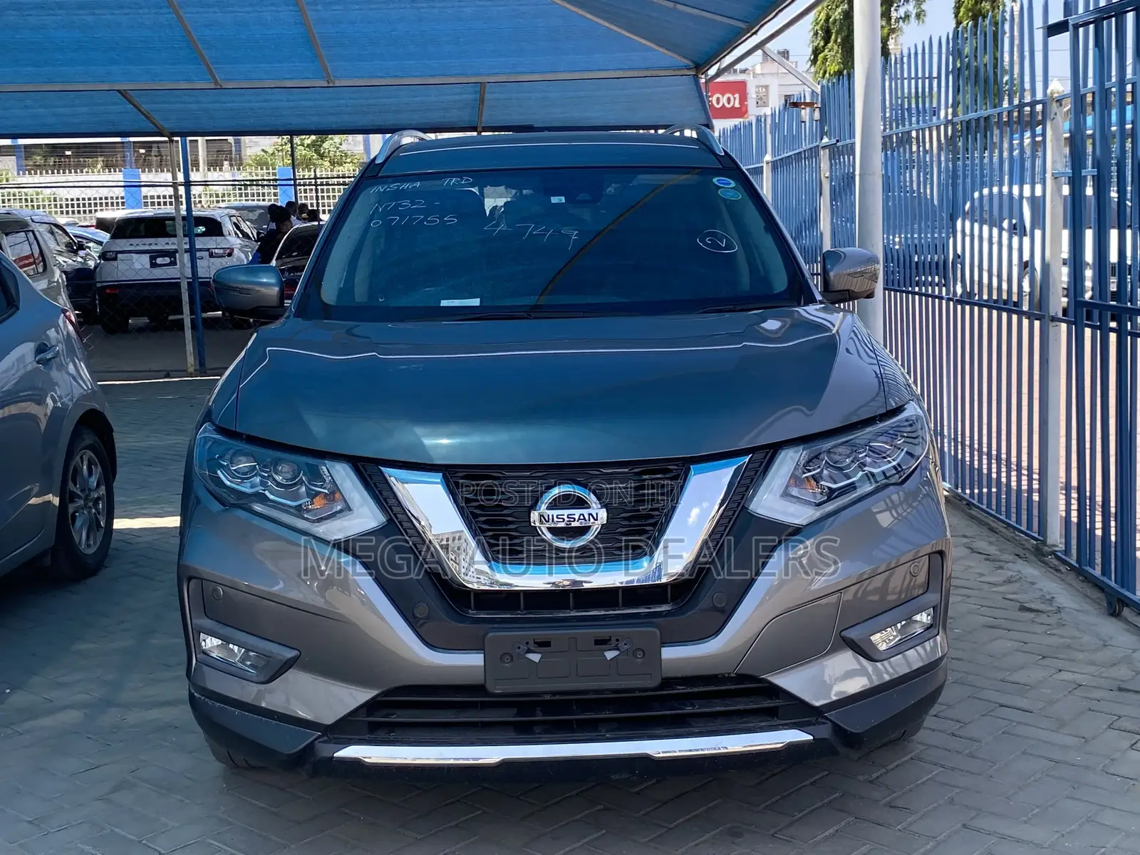 Nissan X-Trail 2018 Gray