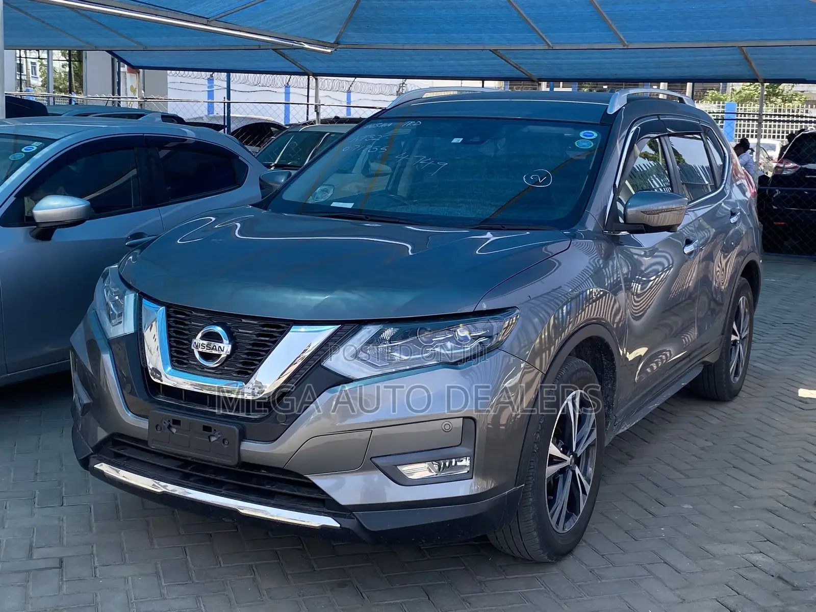 Nissan X-Trail 2018 Gray