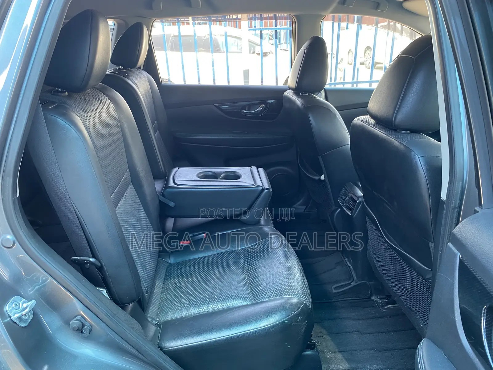 Nissan X-Trail 2018 Gray