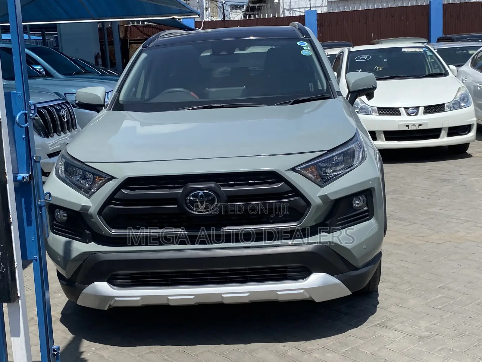 Toyota RAV4 2019 Green