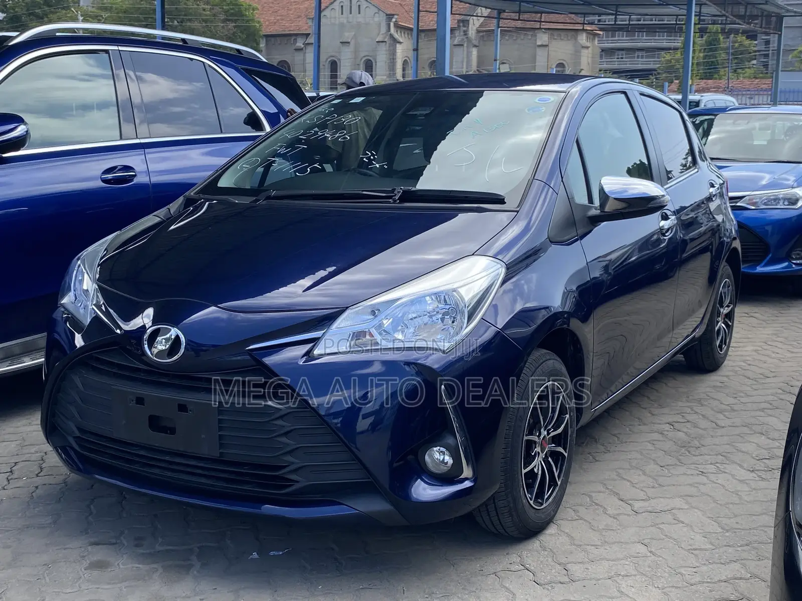 Toyota Vitz 2018 Blue
