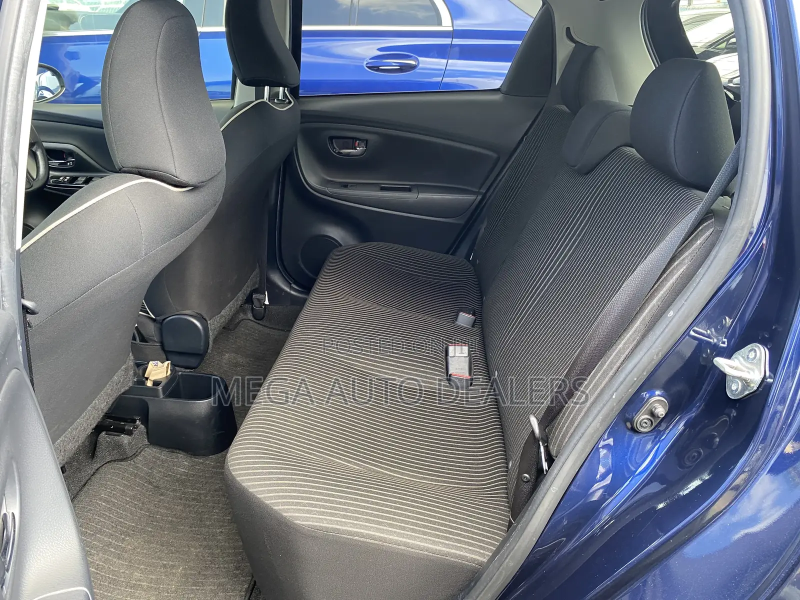 Toyota Vitz 2018 Blue