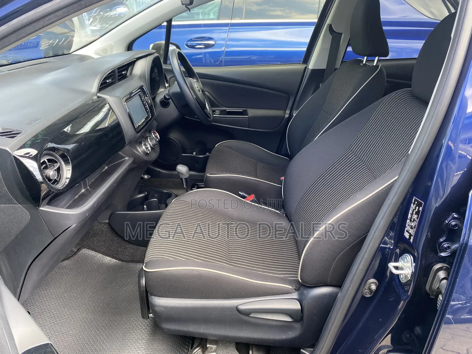 Toyota Vitz 2018 Blue