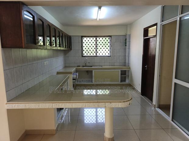 3bdrm Apartment in Affluent Old Nyali for rent - thumbnail 5