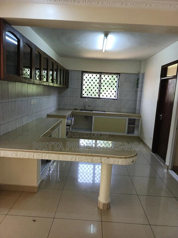 3bdrm Apartment in Affluent Old Nyali for rent - thumbnail 18