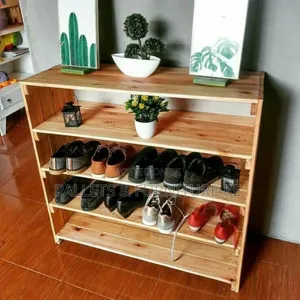 Woodland Walk Shoe Stand