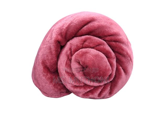 *Fleece Coloured Throw Blankets* Size: 6x6; - thumbnail 11