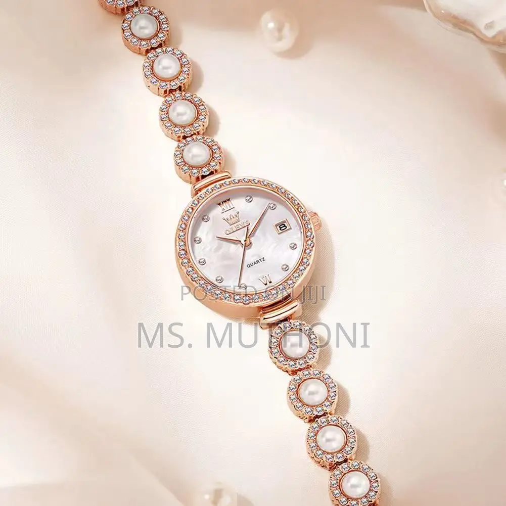 Minimalist Classy Olevs Ladies Wrist Watch