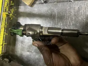 Injector Nozzle 4 Peugeot