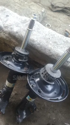 Marcedes Bez W204 Front Shock