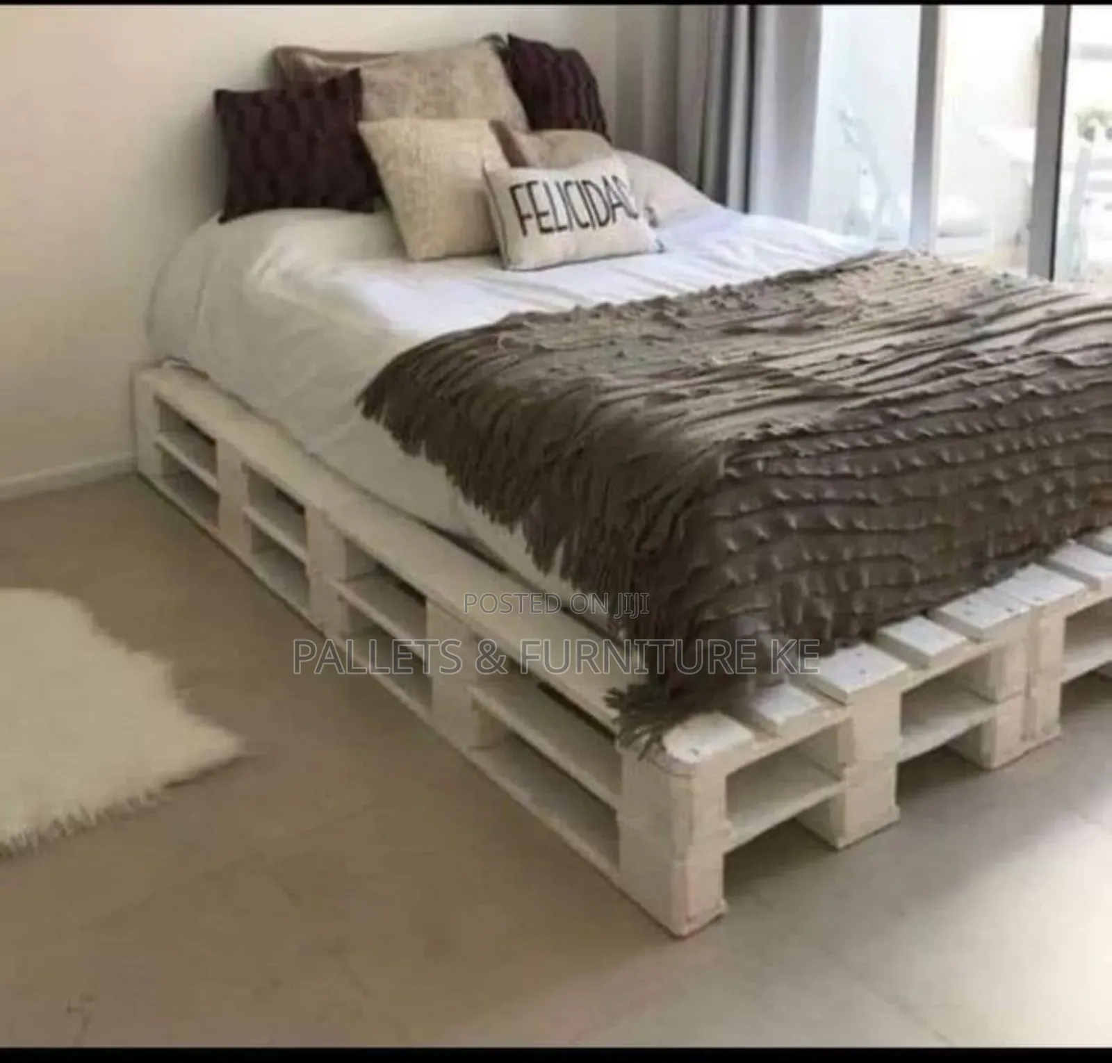 Cloudrest Pallet 🛏$2