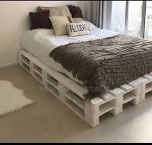 Cloudrest Pallet 🛏$2