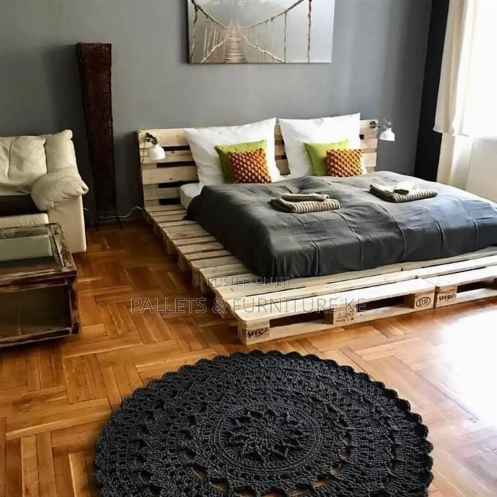 Flat Framed Pallet Bed