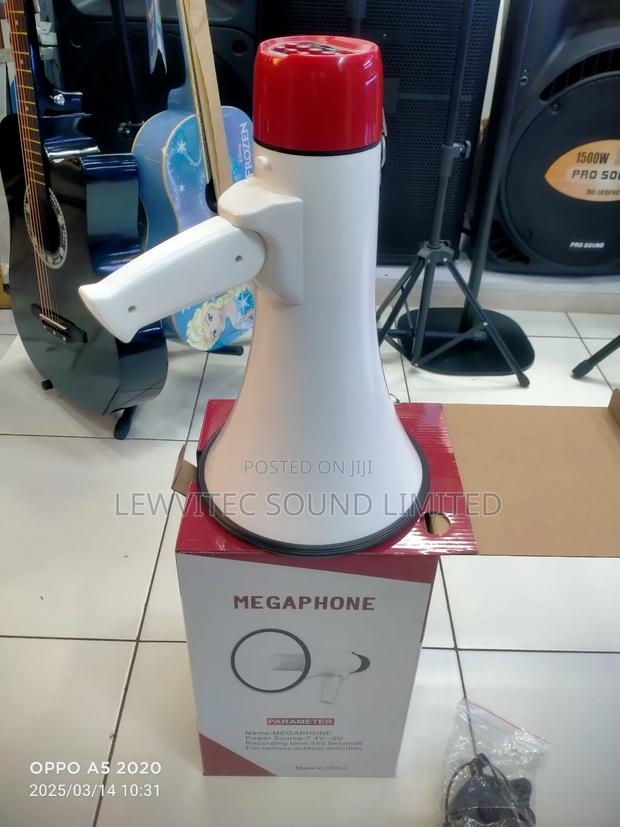 Medium Megaphone
