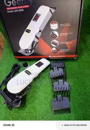 Geemy Professional Hair Clipper Cordless Shaving Machine