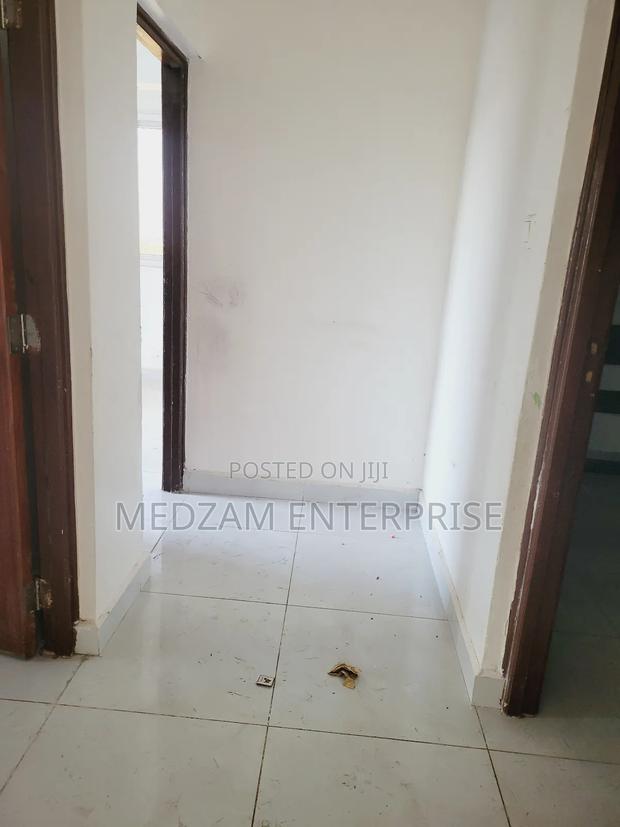 3bdrm Apartment in Kisimani Heights, Ziwa la Ngombe for rent - thumbnail 5