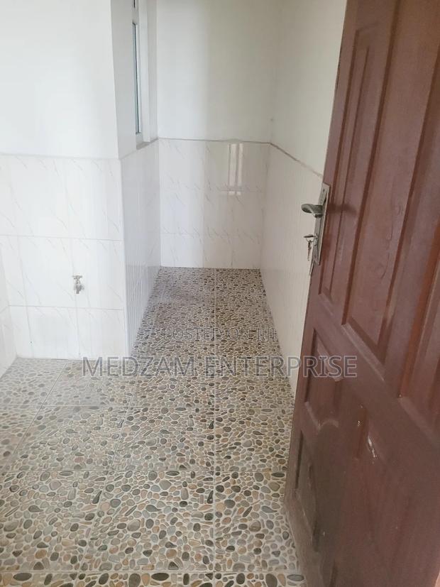 3bdrm Apartment in Kisimani Heights, Ziwa la Ngombe for rent - thumbnail 6