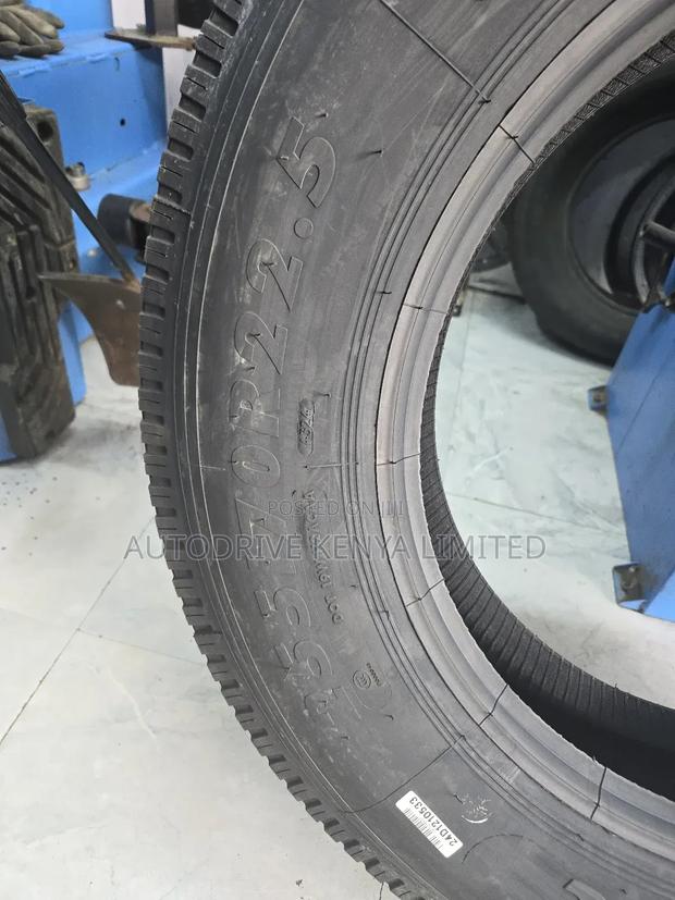 255/70r22.5 Frideric Tyre - thumbnail 3