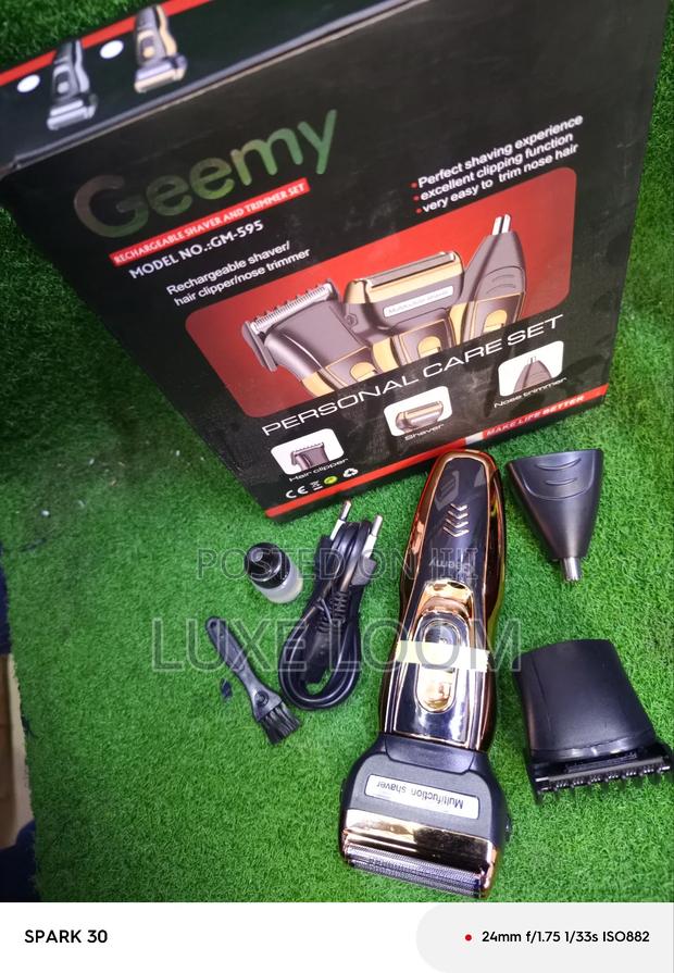 Rechargeable Shaver/ Hair Clipper/Nose Trimmer Machine - main view