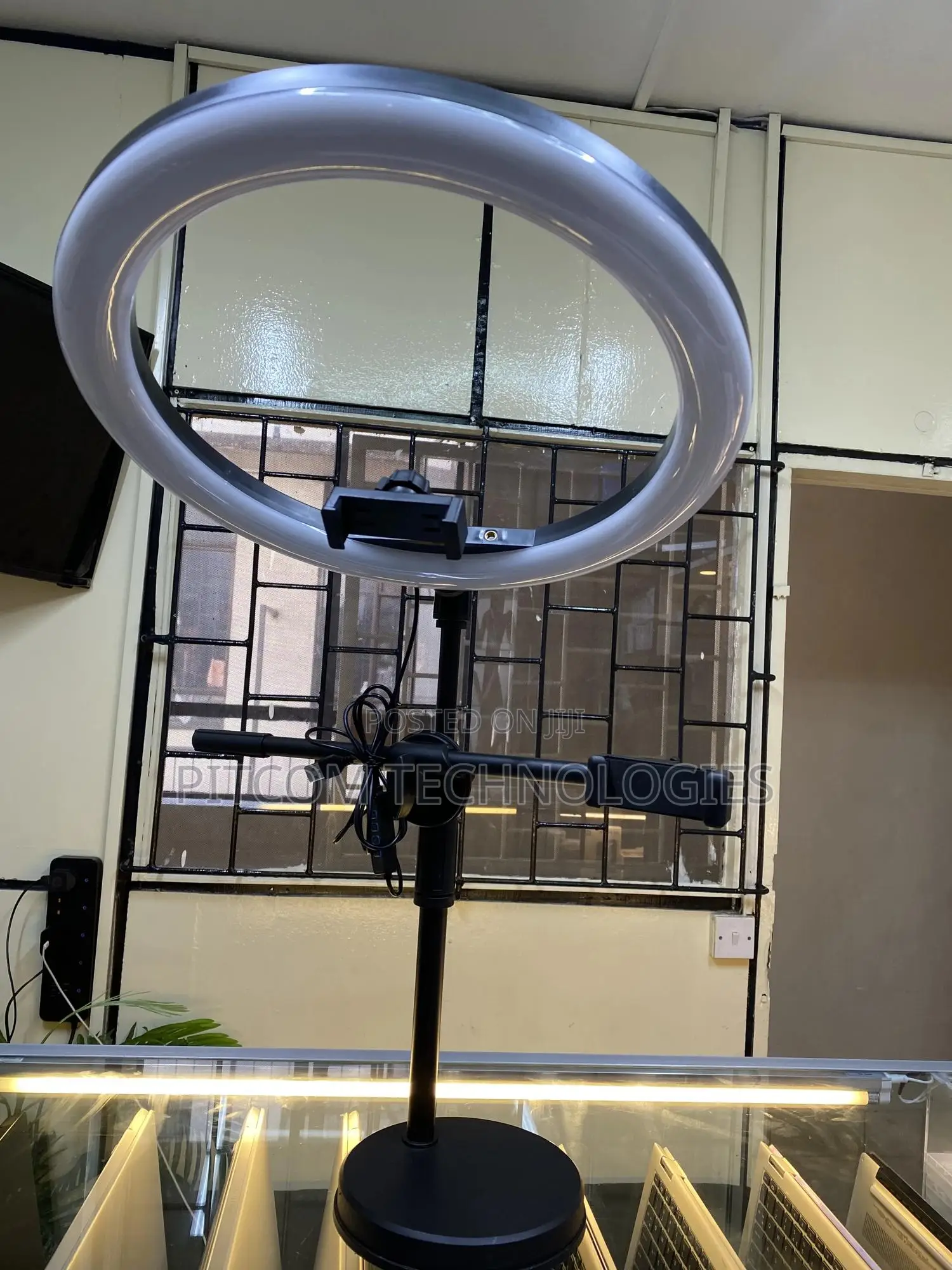 Table Top Tripod Stand