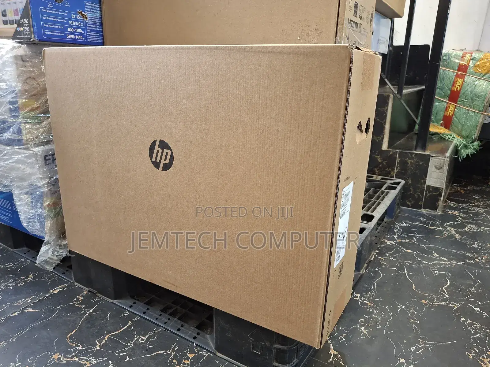 New Desktop Computer HP AiO 24 8GB Intel Core I5 SSD 512GB