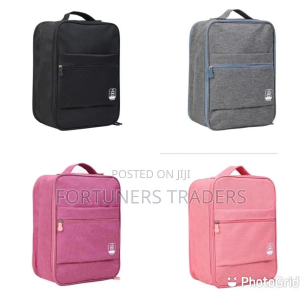 Waterproof Travel Shoe Bag - thumbnail 3