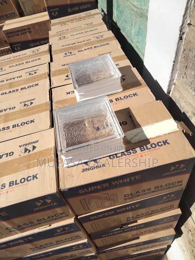 Perfect Glassblocks - main view