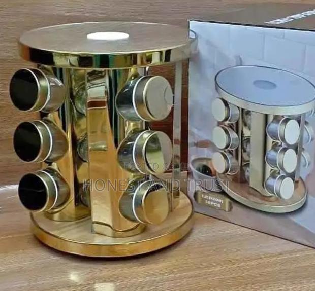 Rotating Spice Carousel Rack for 12