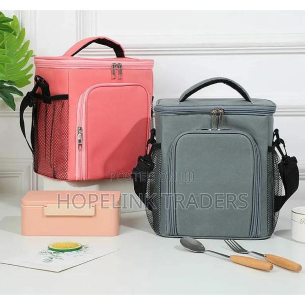 Lunch Bag 2 Compartment Lunch Bag - main view