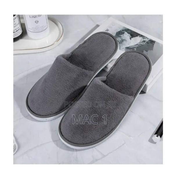 Kings Collection Indoor Slippers - thumbnail 3