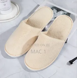 Kings Collection Indoor Slippers
