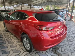 Mazda Axela 2018 Red