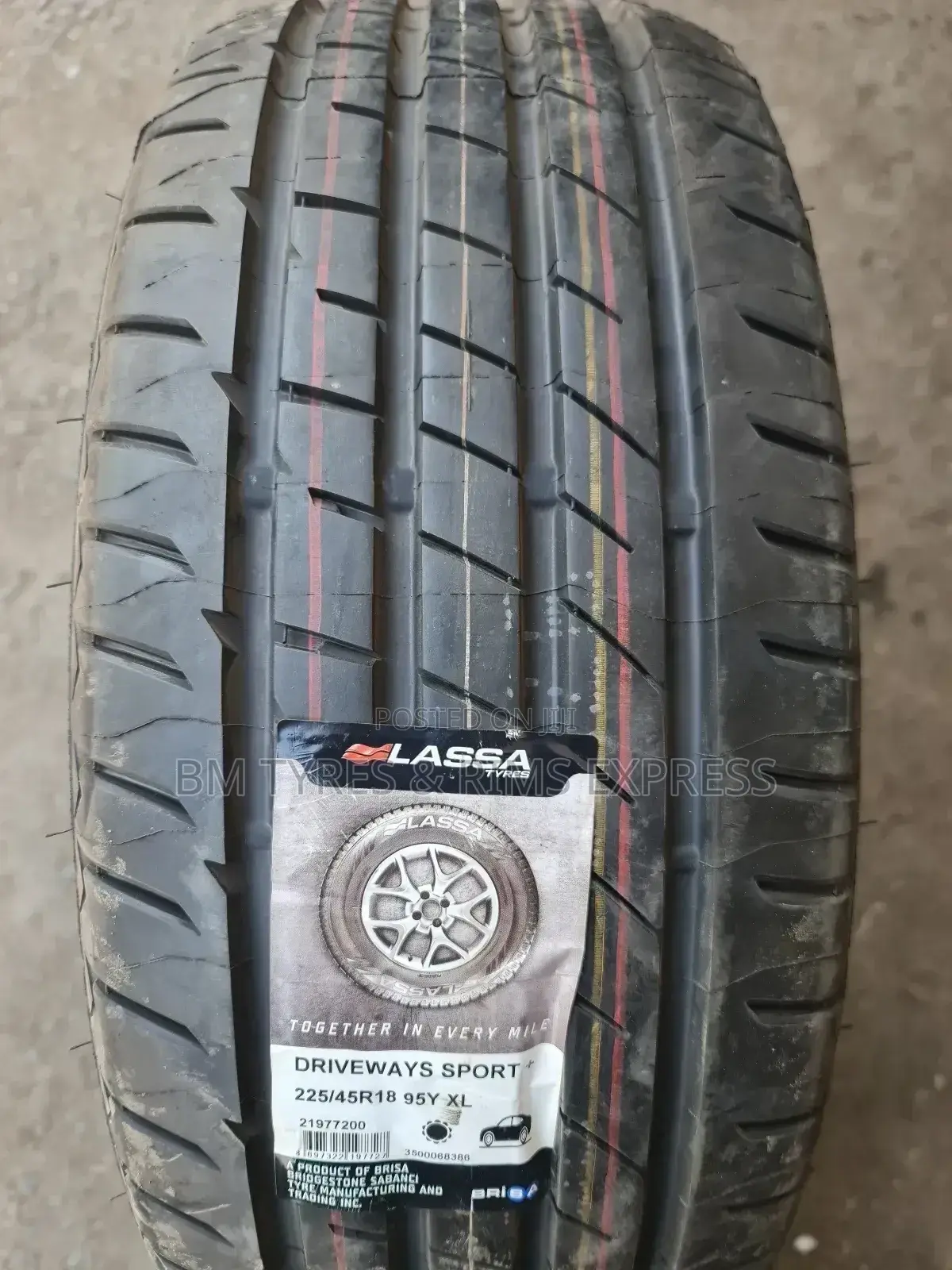 225 /45 R18 Lassa (Turkey)
