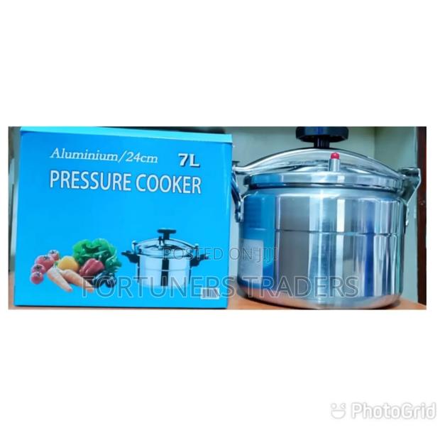 Pressure Cooker 7 Litres