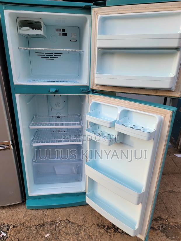 Top Freezer Lg Fridge - thumbnail 2