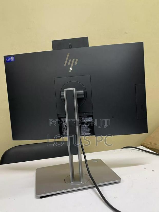 Desktop Computer HP EliteOne 800 G3 8GB Intel Core I5 SSD 256GB - thumbnail 3