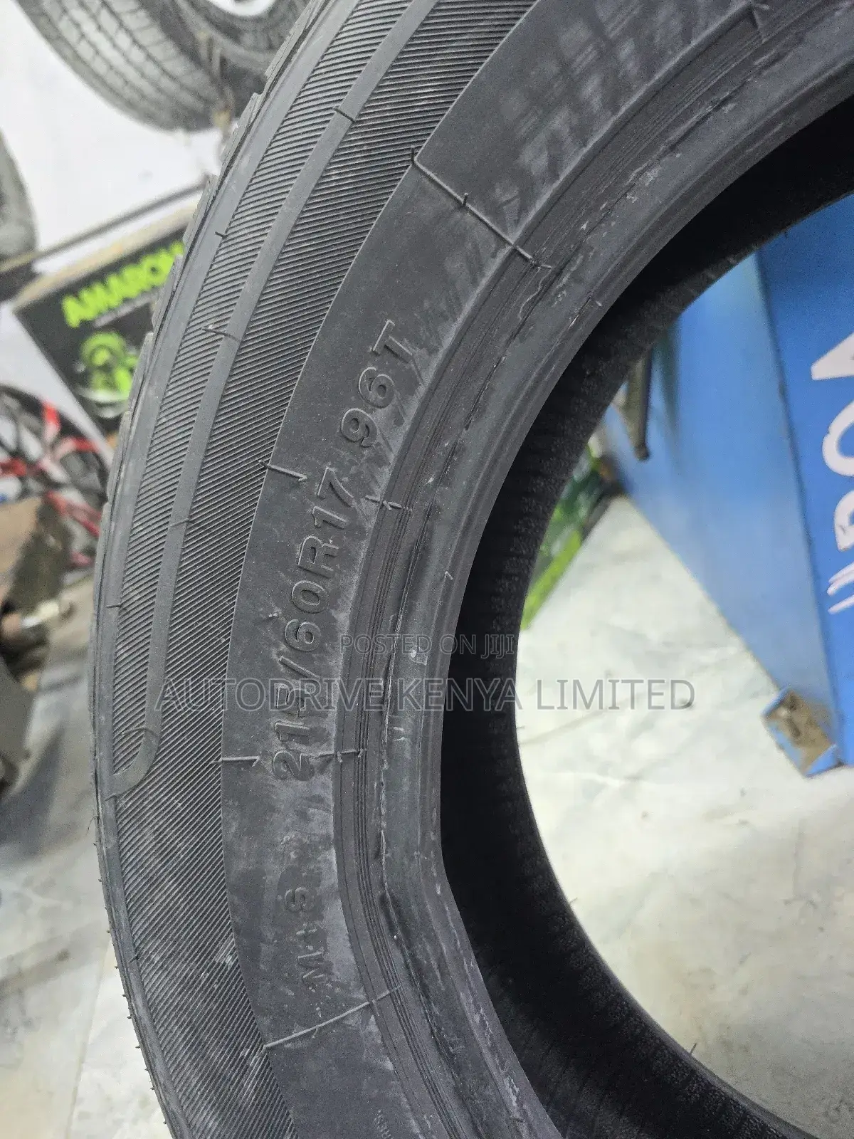 215/60r17 Greenlander Tire