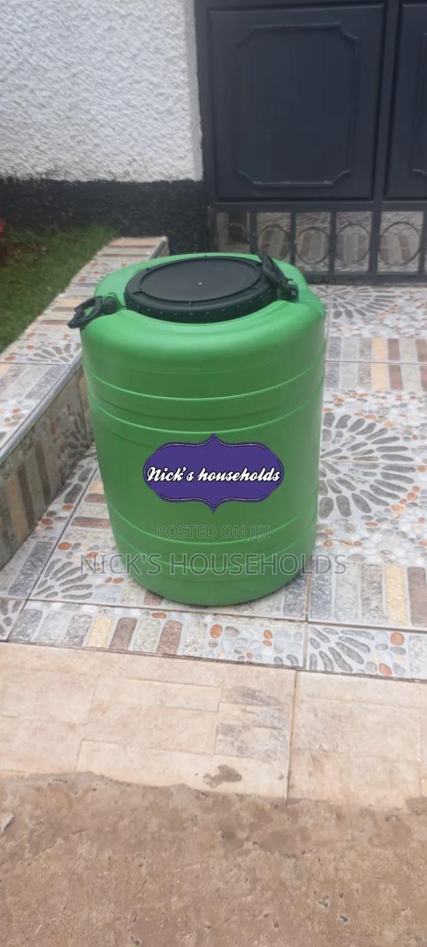 50 Litres Green Plastic Tank With a Tap