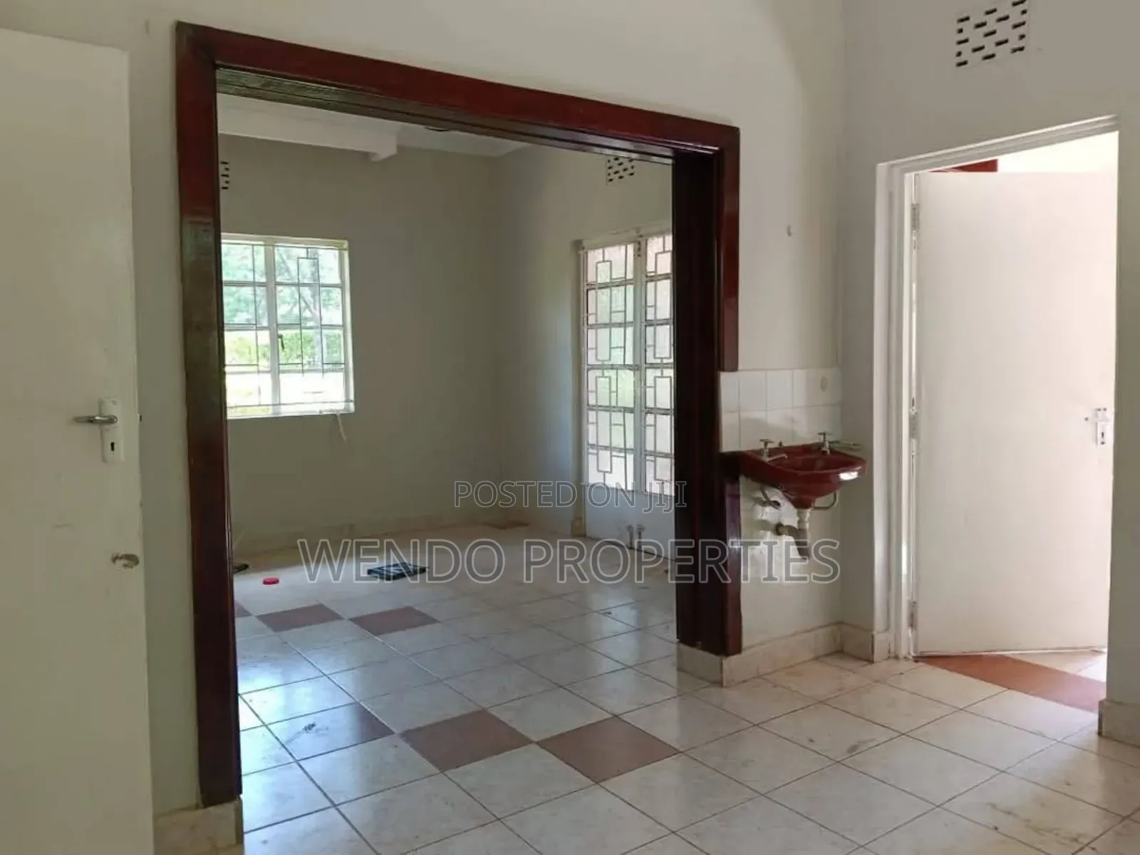 3bdrm Bungalow in Karen for rent