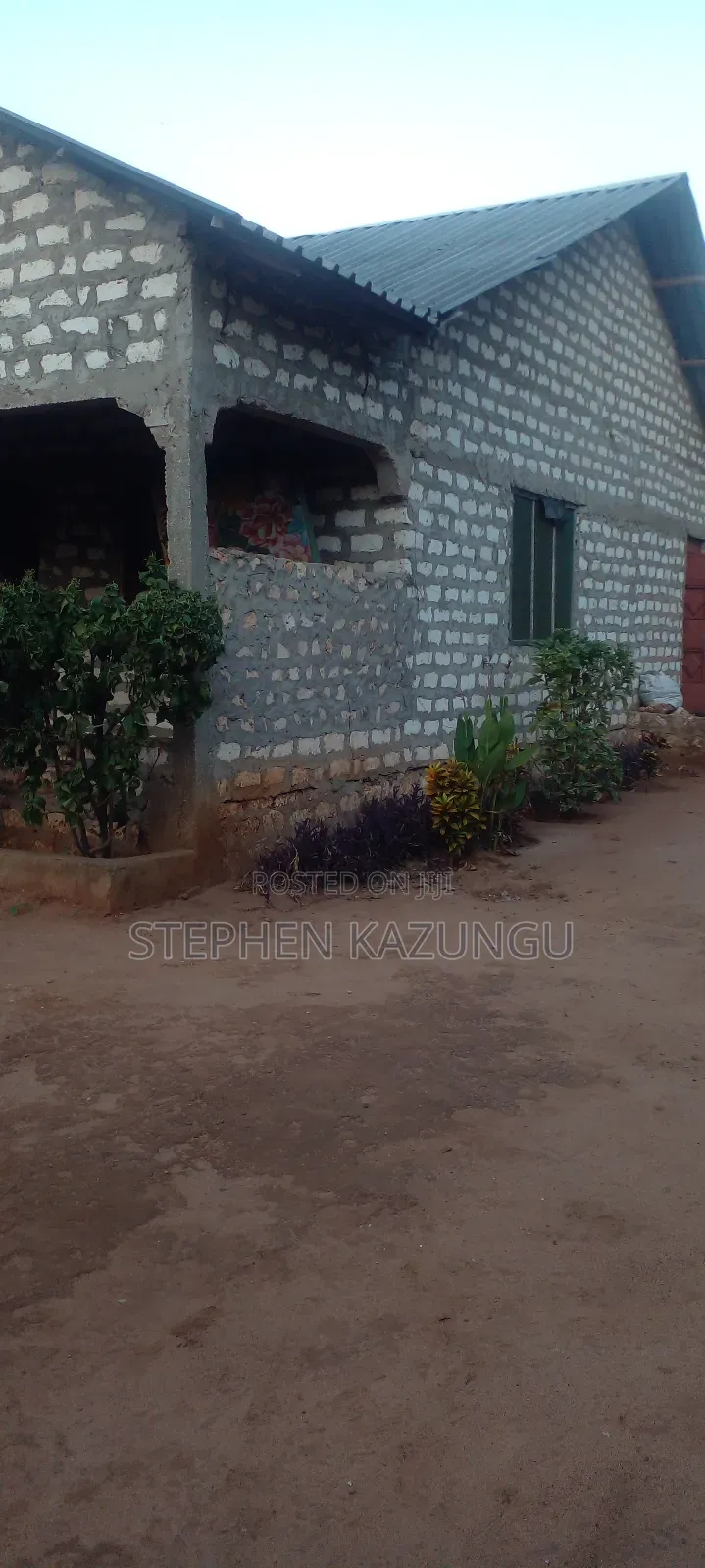 3bdrm House in Ukunda Shamu Road for sale