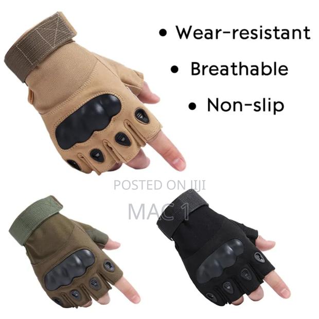 Half Finger Gym / Cycling / Hiking / Riding Gloves