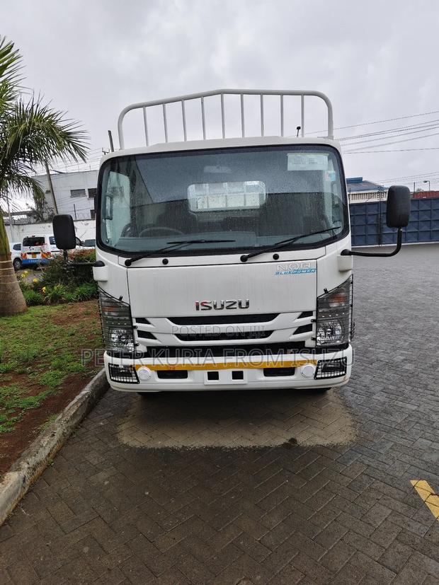 New Isuzu Truck Hardware Body - main view