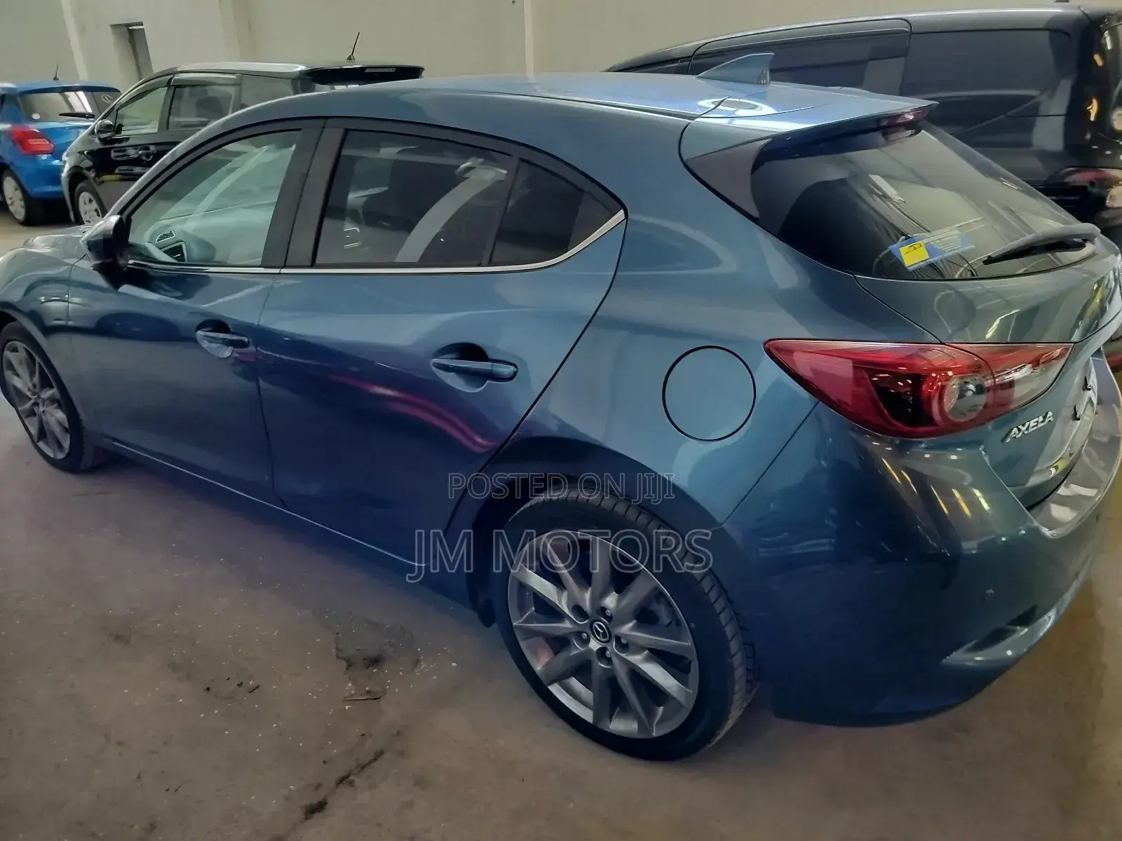 Mazda Axela 2018 Burgundy