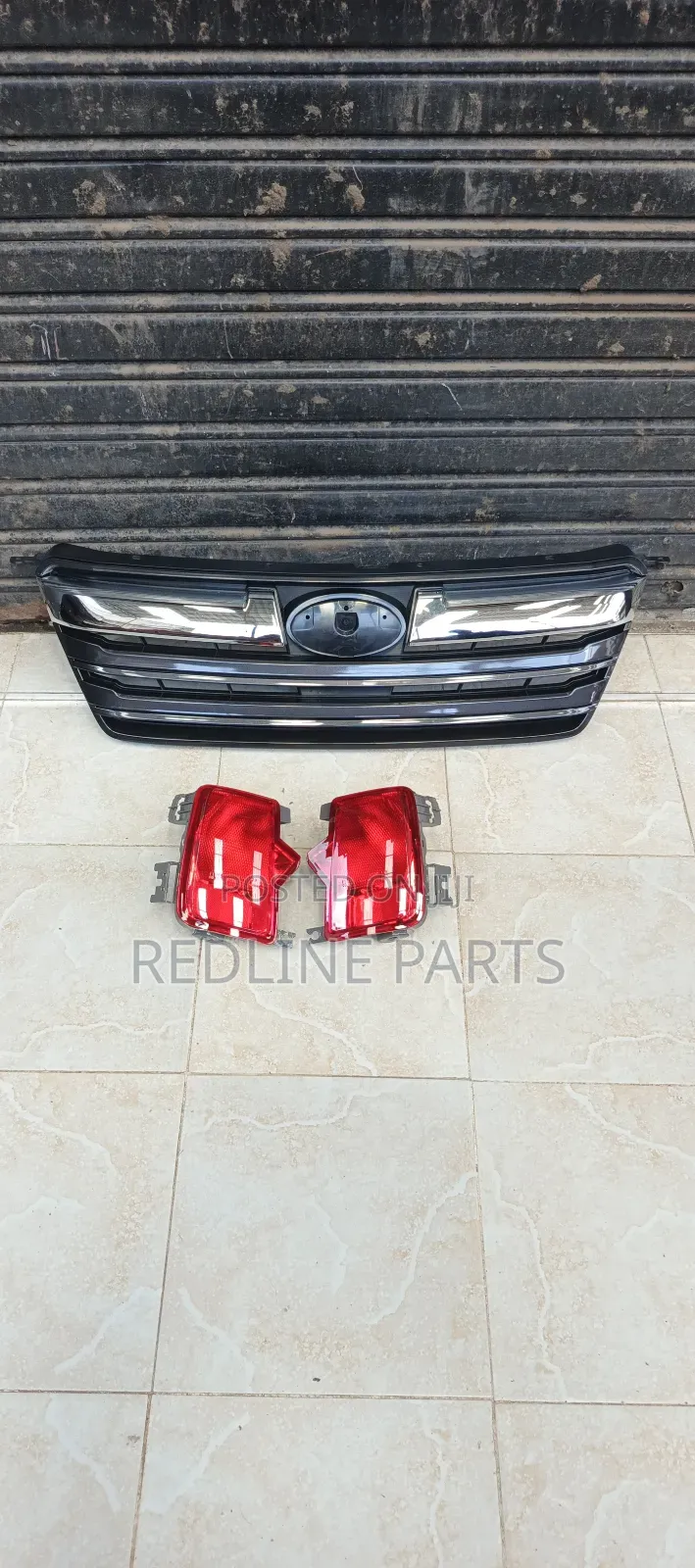 Subaru Legacy Outback Front Bumper Grill