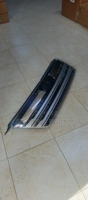 Subaru Legacy Outback Br9 Front Bumper Grille