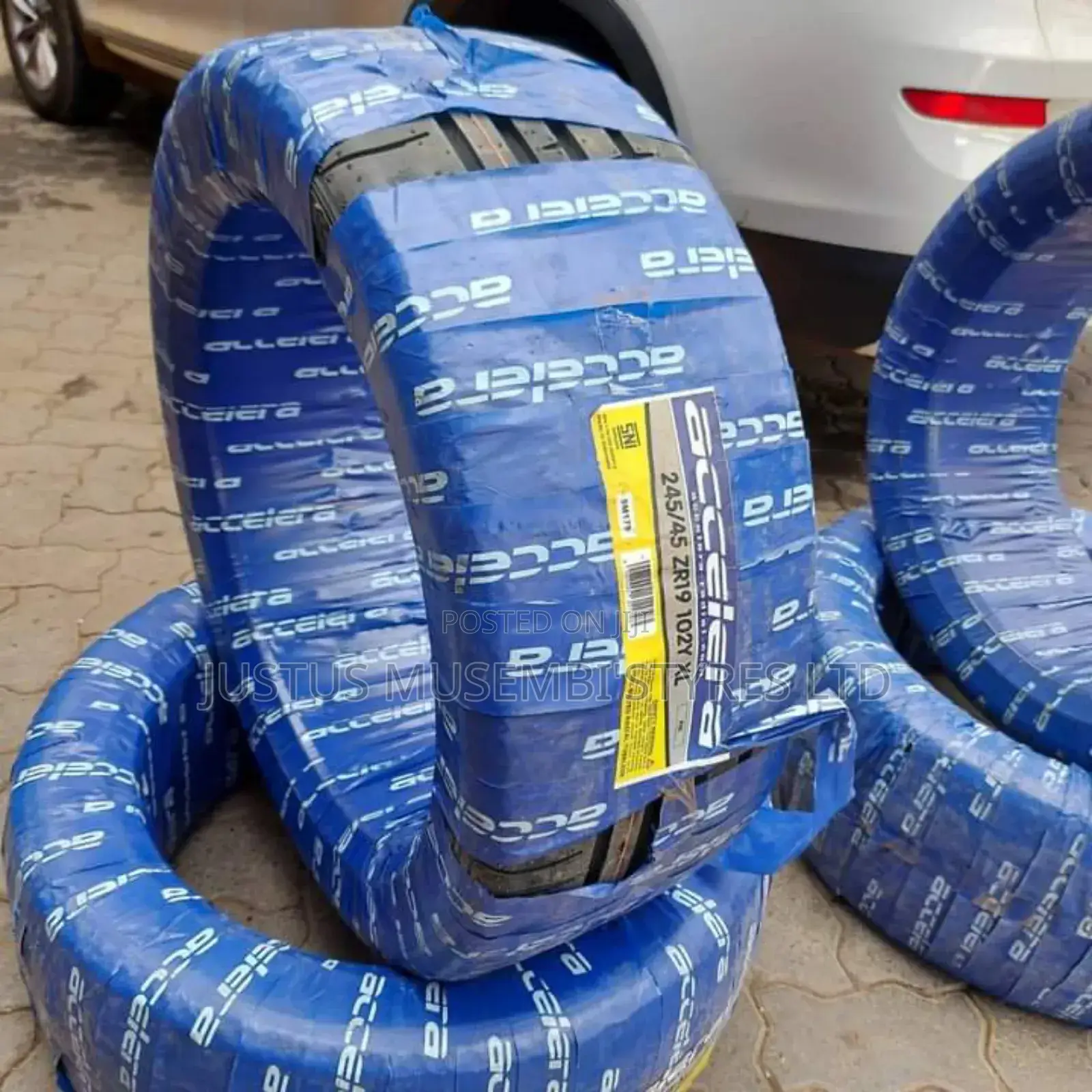 245/45zr19 Accelera Tyres