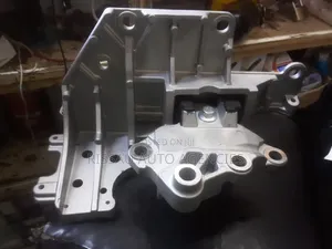 Nissan Xtrail Nt32 After Market New Gearboxmounting.