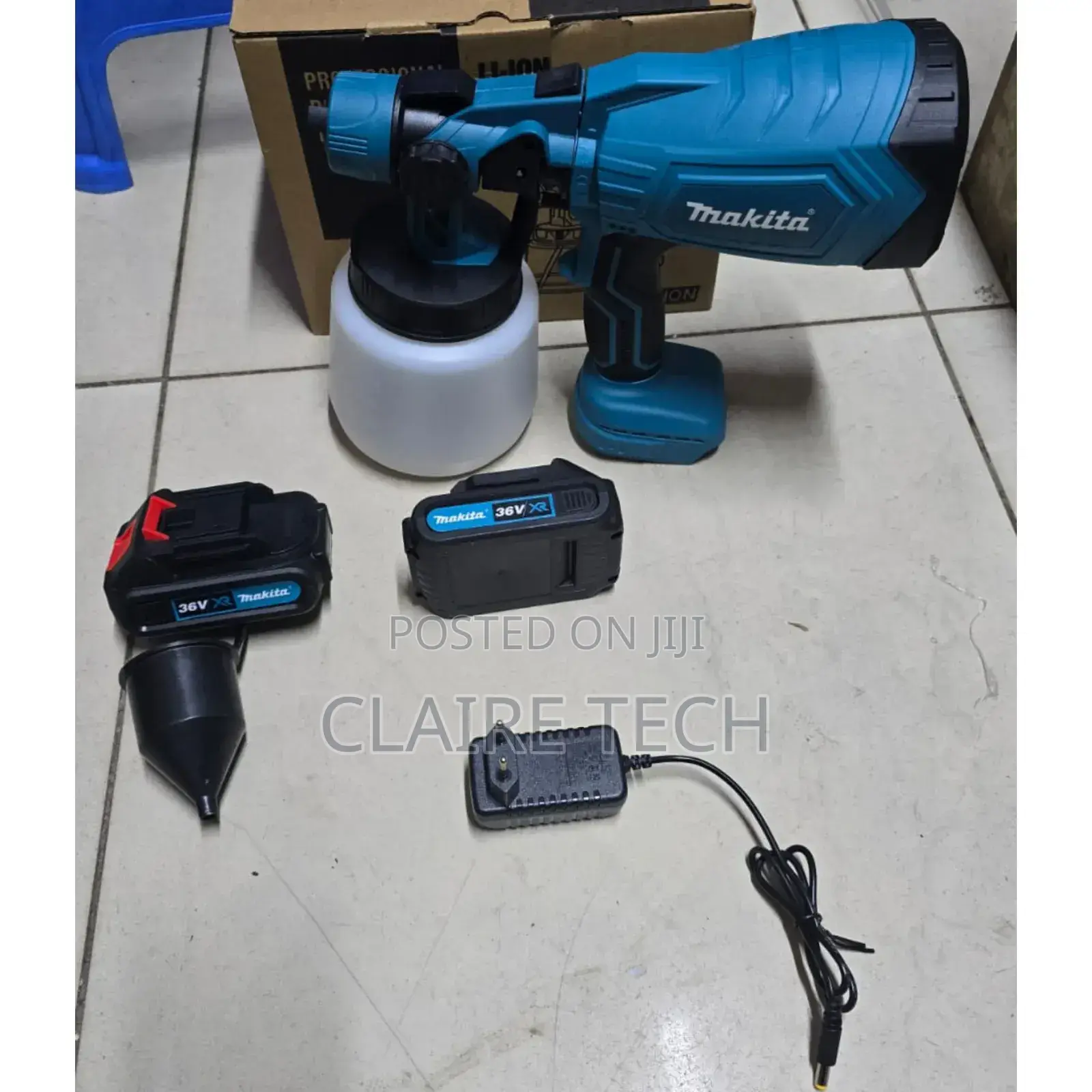 Makita Cordless Spray Gun 40v 2 Batteries